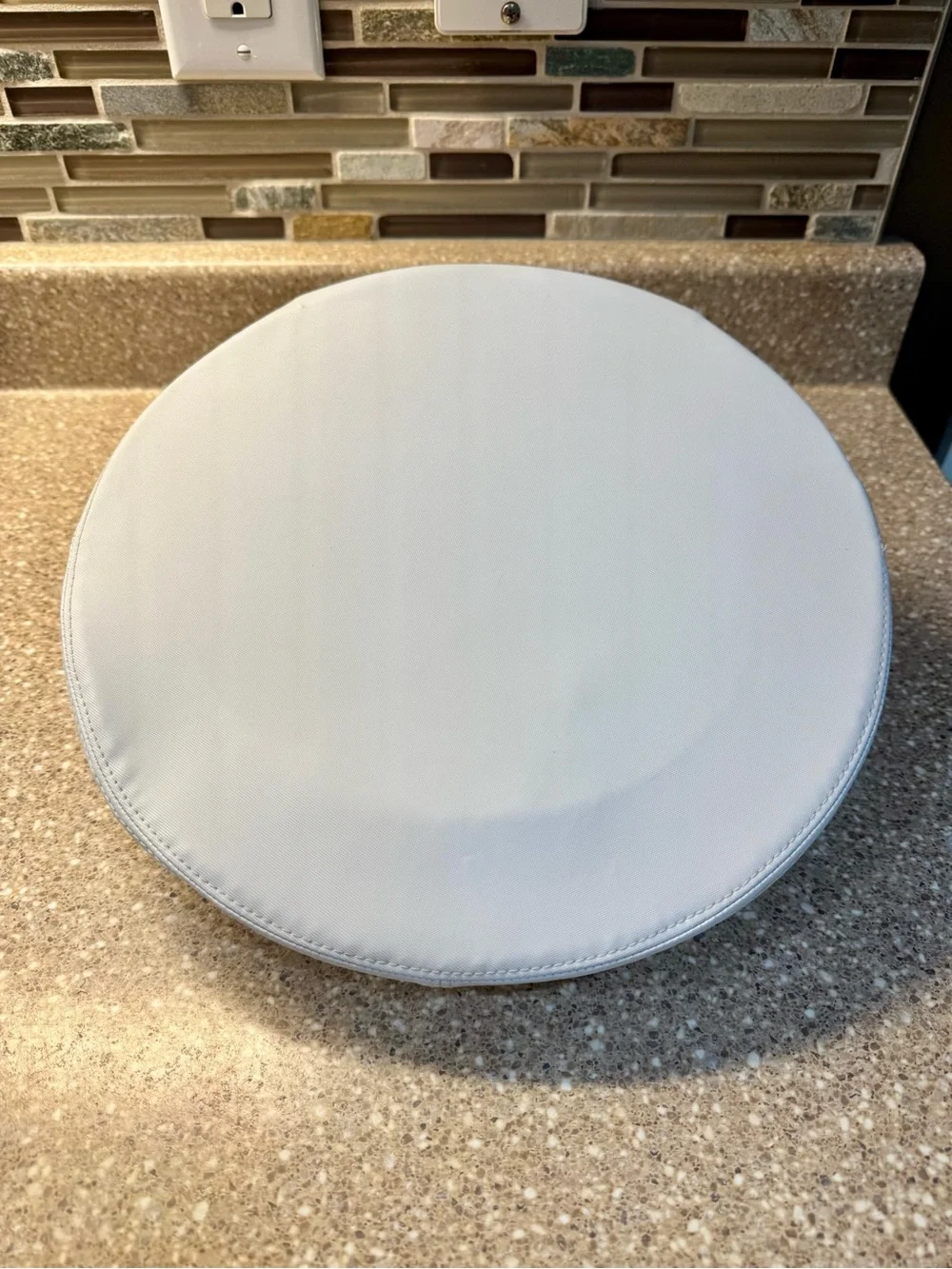 Enlisted Marine White Vinyl Cover Size 7